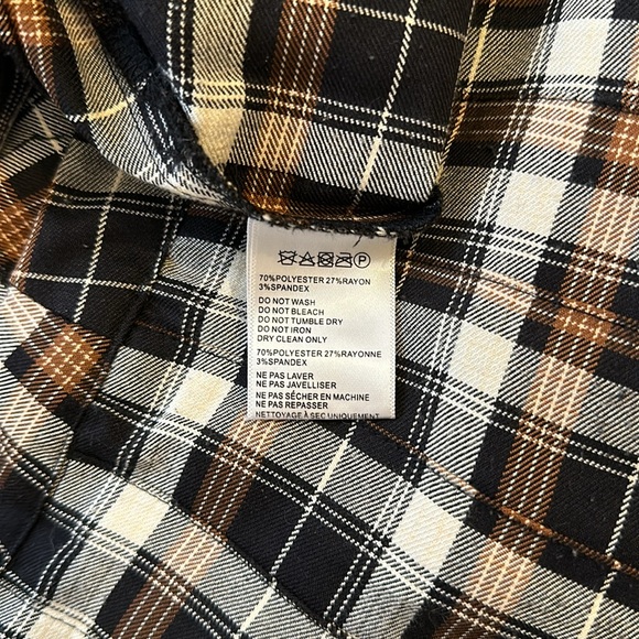 Urban Outfitters Short Plaid Skirt size M - Picture 4 of 4